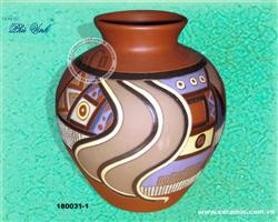 Lọ gốm sứ Bát tràng , đường cong hoạ tiết dân tộc
